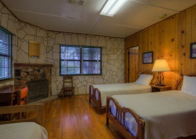 Guest Lodge at Mo-Ranch